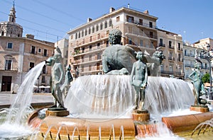 Turia Fountain photo