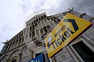 Turism in Italy, Pissa tower signs and posts photo