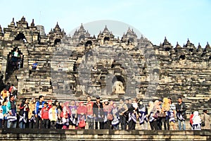 Turists on Borobudur