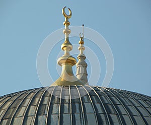 Turkey, Istanbul, Mollafenari, Vezirhan Cd. No:4, 34120 Fatih, Nuruosmaniye Mosque, the top of the main dome of the mosque