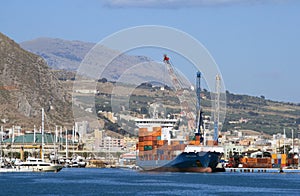 Turkish container ship - Alkin Kalkavan