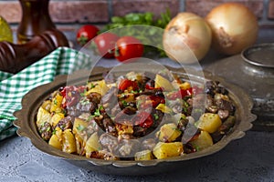 From Turkish cuisine meat, vegetable kebab, casserole. Turkish name Maras Tava or Kahramanmaras Tava - Orman Kebabi