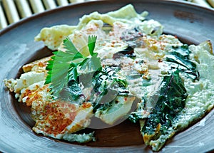 Turkish omelette with beetroot