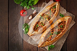 Turkish pide traditional img