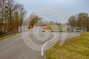 turnpike on a cycle path