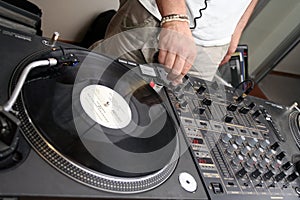 Turntables and spining record 2