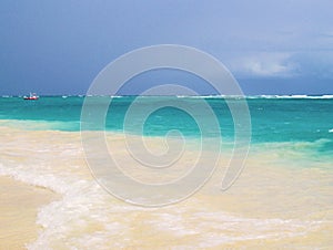 Turquoise turquoise lagoon of a tropical island. Caribbean, beautiful place for recuperation, relaxation, water sports, sunbathing photo