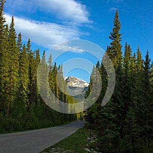 Turquoise Lake scenic drive in Colorado