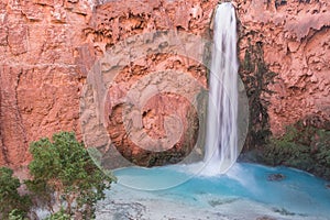 Turquoise water of Mooney Falls