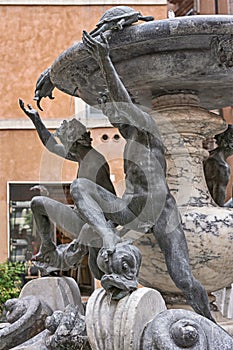 Turtle fountain in Rome