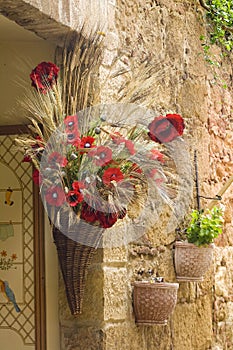 Tuscan street - floral decoration