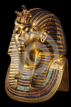 Tutankhamun's burial mask photo