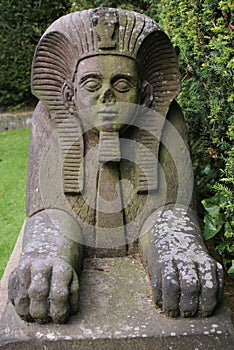Tutankhamun Sphinx Statue