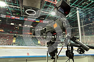 TV camera, TV broadcast hockey