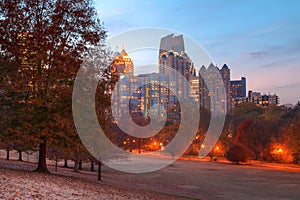 Twilight Midtown Atlanta and Oak Hill in Piedmont Park, USA