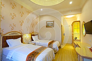 Twin bed hotel room