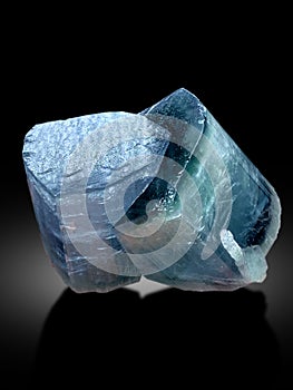 Twin blue indicolite tourmaline elbaite crystal from afghanistan photo