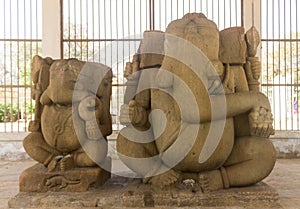 Twin Ganesha sculptures, Barsur