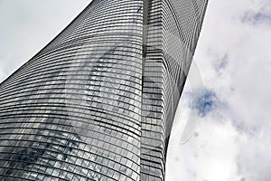 Twisting facade of the Shanghai Tower