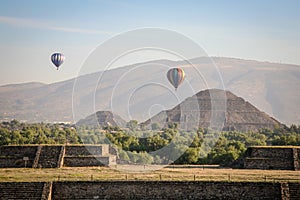 Balloons over Teotihuacan photo