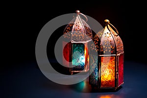 Dve farbistý orientálne lampa lucerny horieť sviečky farba 