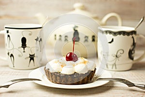 Two Cup of tea and cake on the table