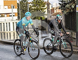 Two Cyclists - Paris-Nice 2018