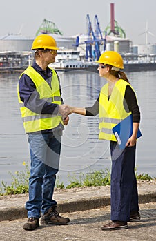 Two Dockers shaking hands