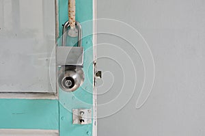 Two kind of keys for locking on door leaf