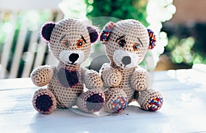 Two lovely teddy bears representing a cuople inlove