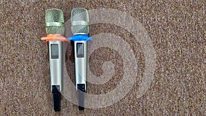 two mics without digital cable