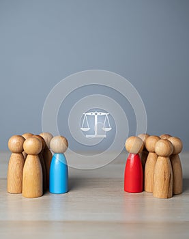 The two opposing groups resolve the dispute through the courts. photo