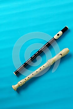 For two recorders, soprano.