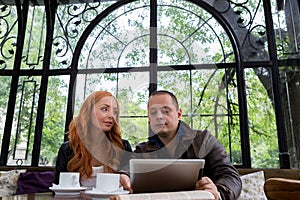 Two students drinking coffee