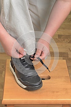 Tying Shoe