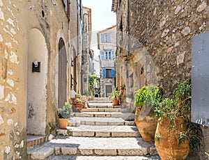 Típico angosto calles en santo Francia 