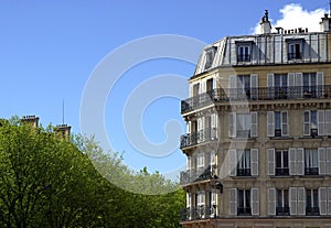 Typical Parisian building