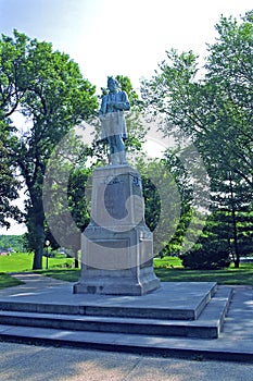 U. S. Grant Statue  54690