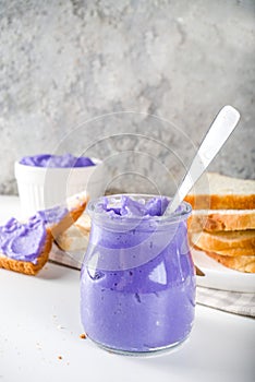 Ube Halaya. Halayang Ube