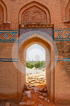 Uch Sharif Jawindi Bibi Tomb 05