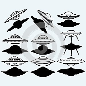 UFO flying saucer set icon