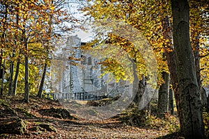 Zřícenina hradu Uhrovec, Slovensko