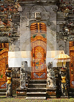 Ulun Danu Hindu temple, Bedugul, Bali, Indonesia photo