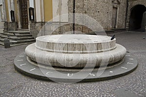 Umbilicus Italiae monument photo