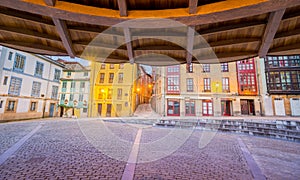 The Umbrella Square photo