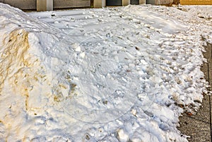 Uncleaned stairs in front of the building are dangerous