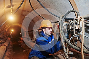 Undeground working in tunnel