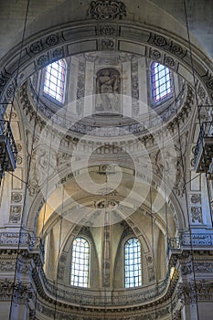 Under the dome of the Parish Church of Saint-Paul of Saint-Louis