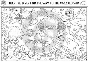 Under the sea black and white maze for kids geometrical sea horse, fish, seashell. Ocean line preschool printable activity. Water