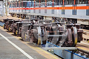 Undercarriages for maintenance of subway wagons